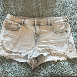 American Eagle next level stretch jeans shorts size 18